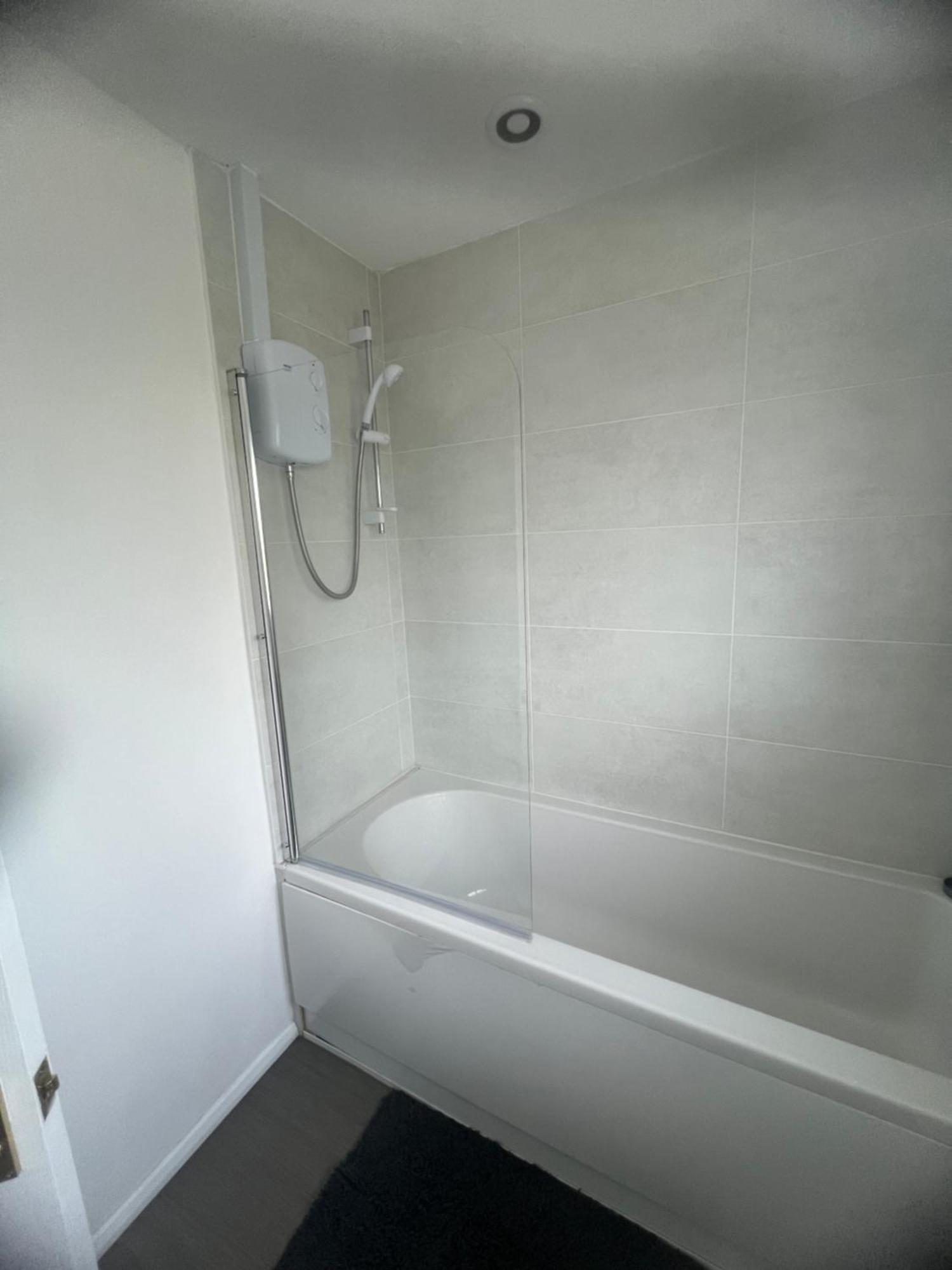 The Coral Guest House 1 Mile From Winchester Market מראה חיצוני תמונה